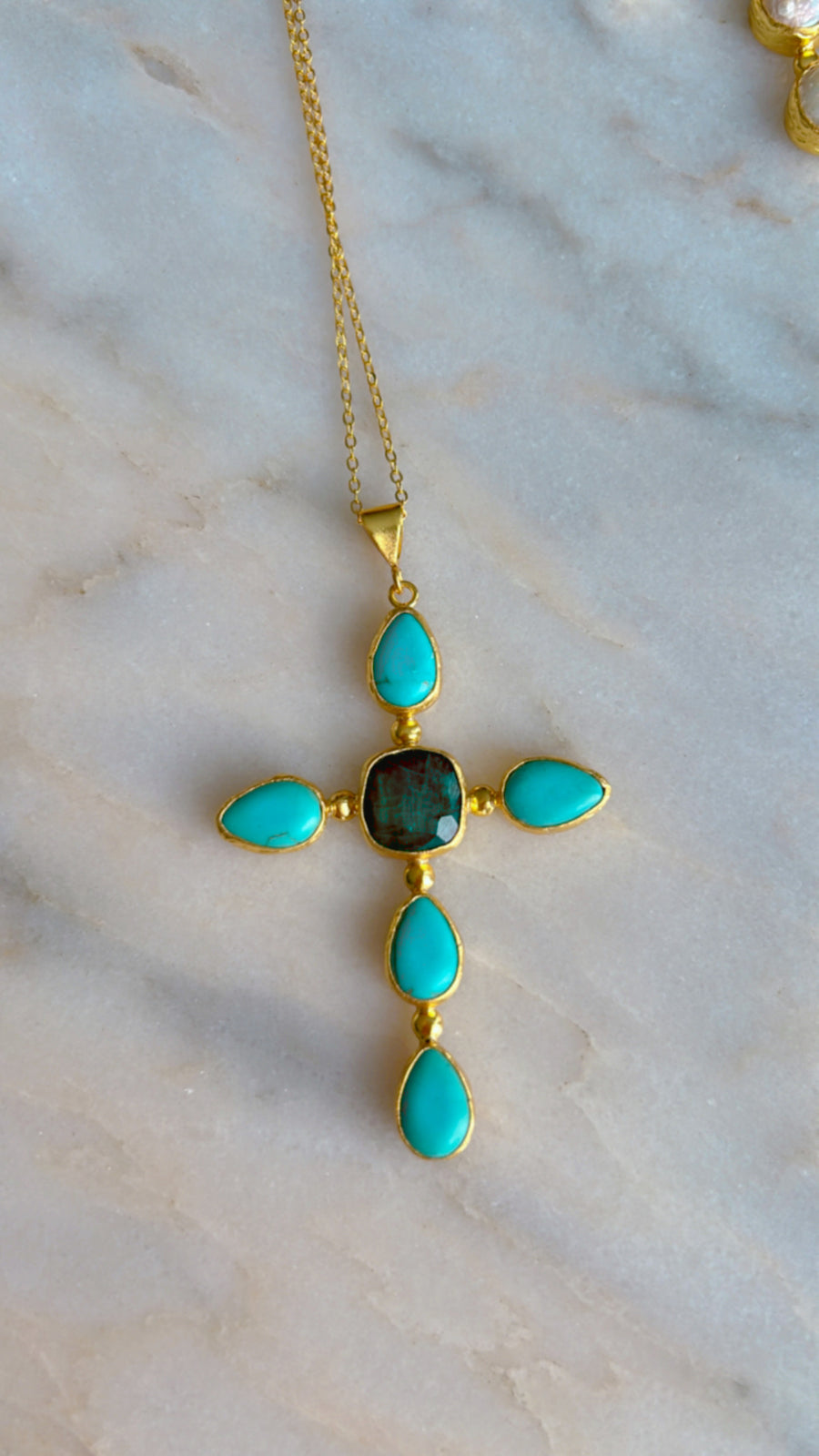 M/L Stone Cross Necklace