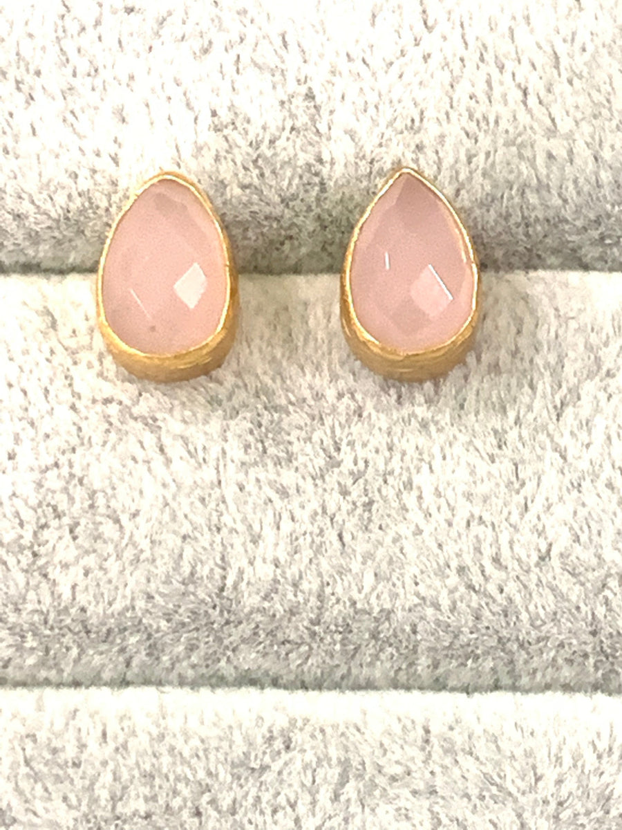 Tiny teardrop stud earrings