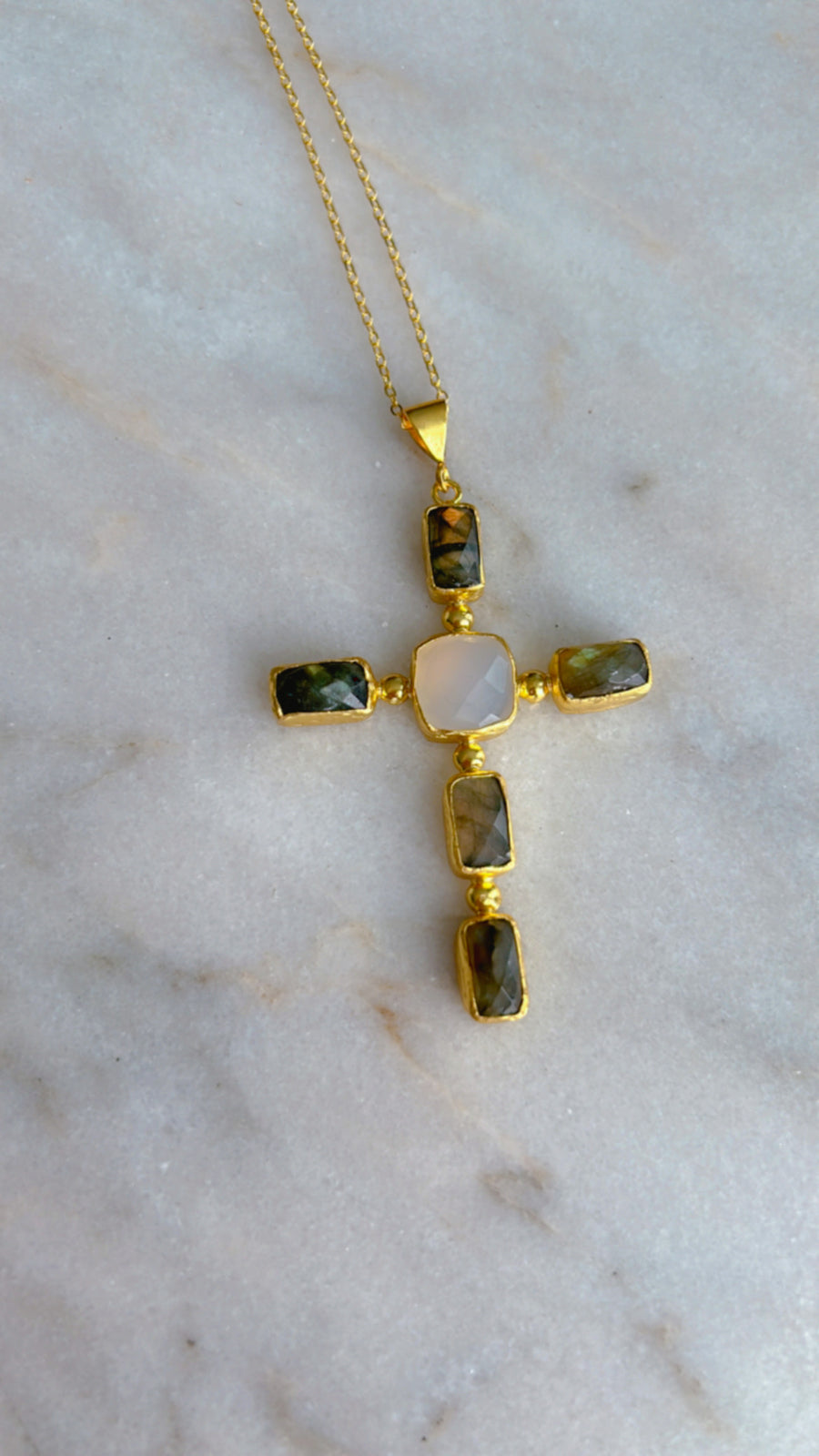 M/L Stone Cross Necklace