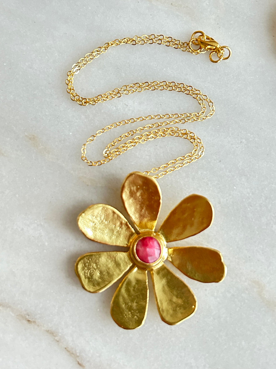 Power to the Flower Necklace