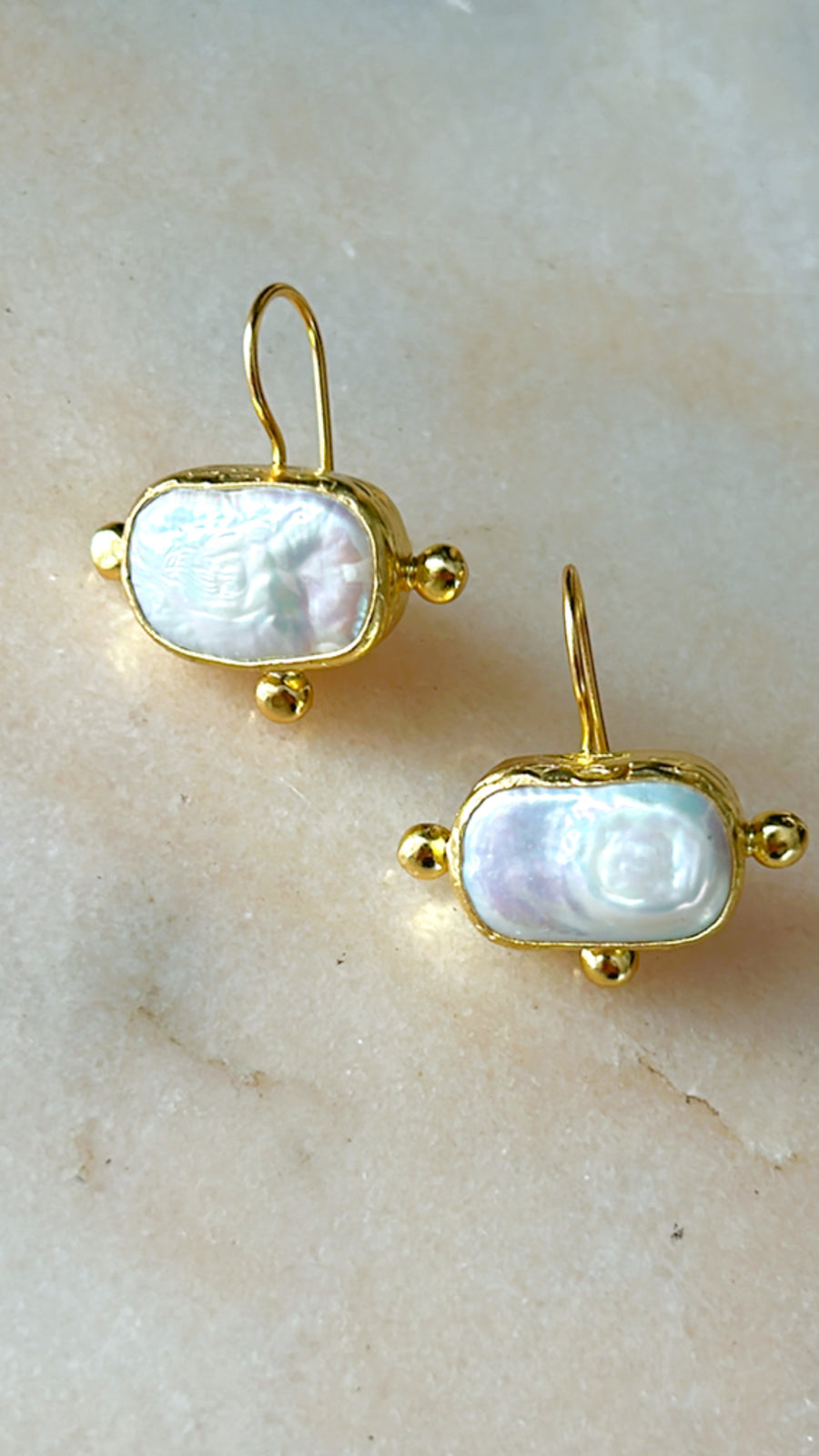 Emily Pearl earrings