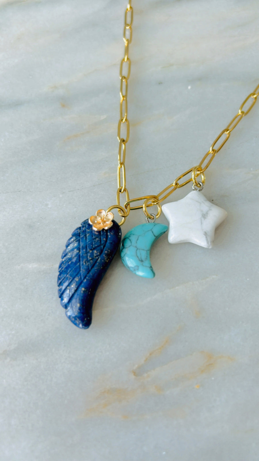 Vuela Necklace