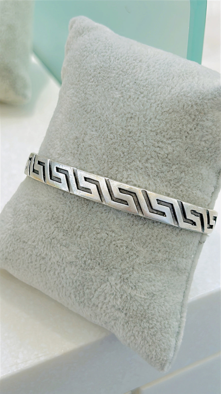 Chamenzi Cuff