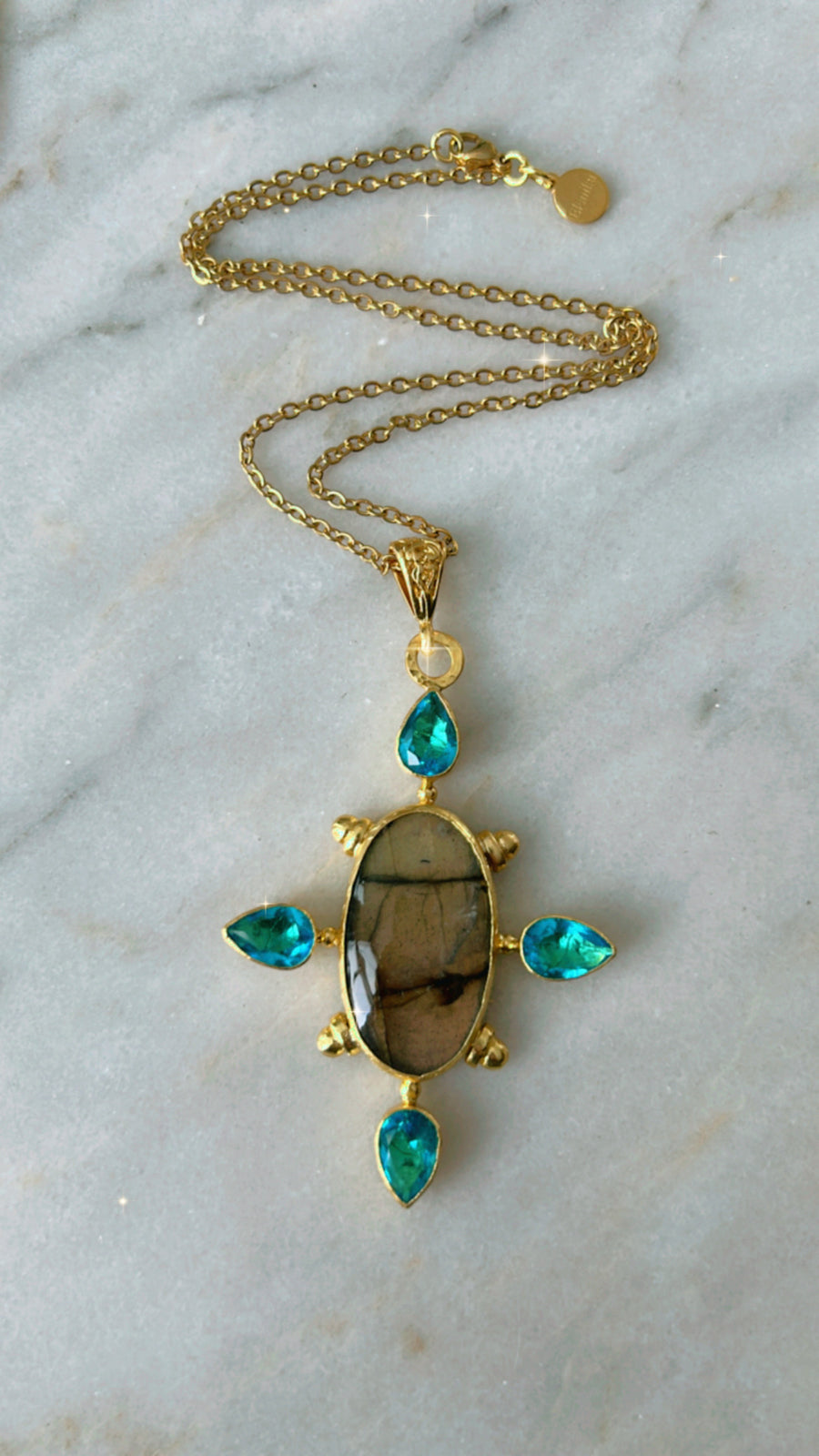 Rania Pendant