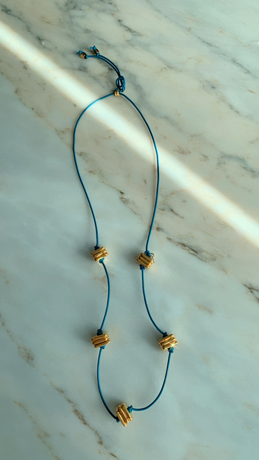 Lillia Minoan Necklace (golden squares)