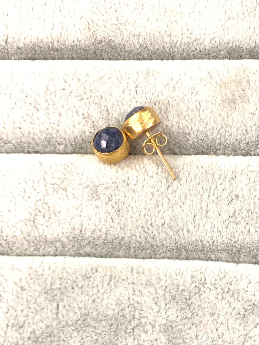 Tiny stone studs (lapis lazuli) Round